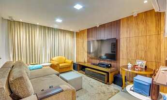 Imagem: Casa em condomínio de alto padrão, nas