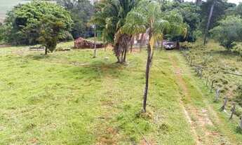 Imagem 2: Vendo Sítio 50.000m2 (1 alqueire), apenas 2km de terra, antes da Chapada dos Perdizes
