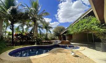 Imagem: Maravilhoso sobrado no Alphaville Goiás