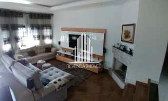 Imagem 4: Conta com 03 dormitórios - sendo 01 suite com closet e Ofurô- Condomínio Nova Paulista