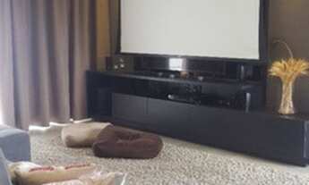 Imagem 7: Residencial Jaguary Casa de esquina Terreno 670mts Construção 563mts 4 suítes sendo uma m