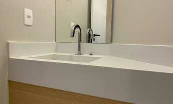 Imagem 5: Apartamento reformado com 121m² de área útil, 3 vagas, ampla sala, terraço, 3 suítes