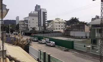 Imagem 3: CASA PARA ALUGAR NA PRAIA BRAVA ITAJAÍ *ler a descrição