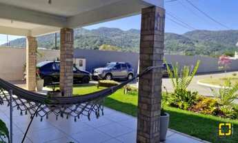 Imagem 2: Casa em condomínio fechado, viva em meio as montanhas e próximo as melhores praias de Flor