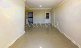 Imagem 2: Apartamento com closet próximo à Avenida Pompeu