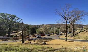 Imagem 6: Terreno de esquina à venda no Aldeia do Vale com 2.000 m², posição elevada e vista definit