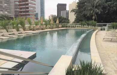 Imagem 11: Apartamento com 2 quartos sendo 1 suíte e 1 banheiro com 1 vaga de garagem para locação po