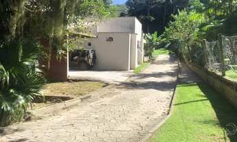 Imagem 4: Terreno de 5600m² no bairro Sambaqui