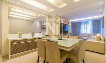 Imagem 3: Excelente apartamento duplex de 156 m², em andar alto e frente, pronto para morar