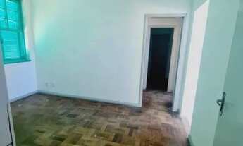 Imagem 4: Nyon Imóveis aluga apartamento com três dormitórios, sendo que um tem entrada por outro do