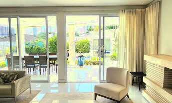 Imagem 6: Casa Alto Padrão em Alphaville com 4 Suítes - Barueri - SP