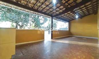 Imagem: Casa no bairro Mantiqueira, Região de Venda