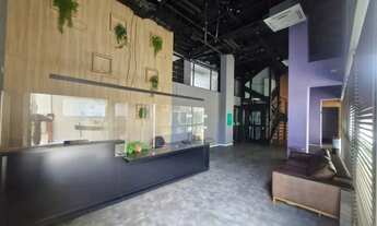 Imagem 2: Centro comercial para aluguel e venda possui 691 metros quadrados