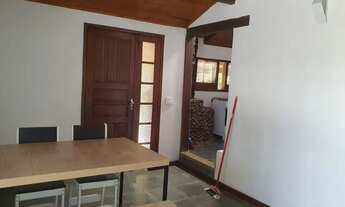 Imagem 4: Casa São Pedro da Serra, Nova Friburgo, RJ. No centro! Perto da Praça