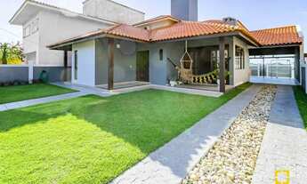 Imagem 2: Casa pé na areia no Morro das Pedras em Florianópolis SC