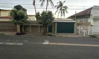 Imagem: Casa com piscina à venda em Lins/SP