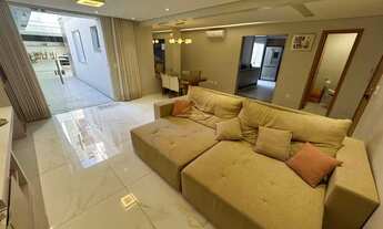 Imagem 3: Área privativa, 4 quartos, 4 suites, 2 vagas