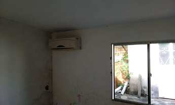 Imagem 2: Casa com galpão