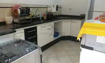 Imagem 4: Casa - Sobrado - Jardim do Vale - Jacareí - 3 Dormitórios - 284m²