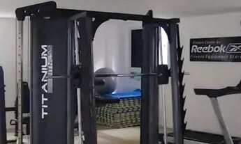 Imagem 2: Excelente imóvel, alto padrão 3stes, 4vgs, duas quadras para beira mar