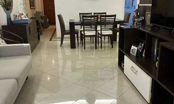 Imagem: Apartamento à Venda - 3 Quartos (1 Suíte)