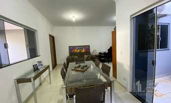 Imagem: Casa com 3 quartos, sendo 1 suíte, todos