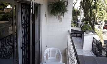 Imagem 6: Sobreposta alta à venda em região tranquila do bairro da Aparecida, em Santos, SP