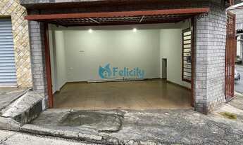 Imagem 2: Sobrado com 3 dormitórios, 2 vagas, corredor lateral no Jardim Maristela