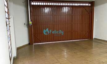 Imagem 3: Sobrado com 3 dormitórios, 2 vagas, corredor lateral no Jardim Maristela