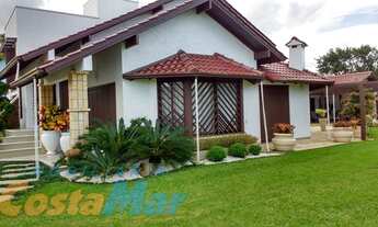 Imagem 3: Belíssima Residência de esquina em zona nobre de Tramandaí