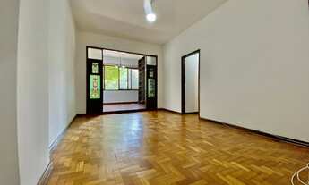 Imagem 2: Apartamento para venda possui 120 m2 quadrados com 3 quartos com ampla área externa