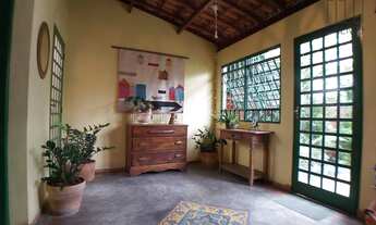 Imagem 7: Linda casa térrea com ampla área externa! AC: 209m² AT: 420m² - Rua Cancioneiro de Evora