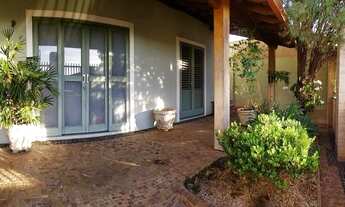 Imagem 3: CASA À VENDA, COM 2 SUÍTES, 2 QUARTOS, ÁREA GOURMET/COZINHA, SALA, ESCRITÓRIO, LAVANDERIA