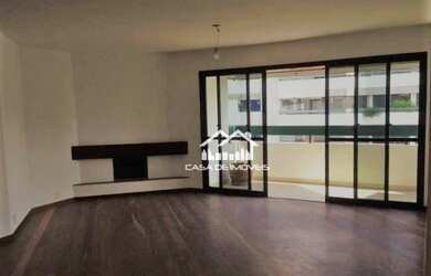 Imagem: Reformado. Andar alto. 3 vagas. Apartamento