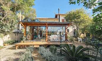 Imagem: Casa para venda tem 215 metros quadrados