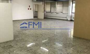 Imagem 4: Excelente Galpão em Jaraguá, com mais de 3.000m2, ótima localização com pé direito de 10m