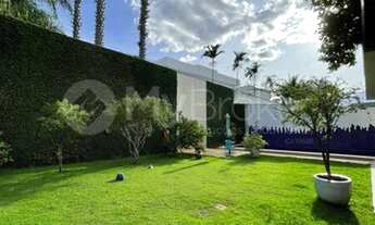 Imagem: Sobrado à venda no bairro Residencial Alphaville