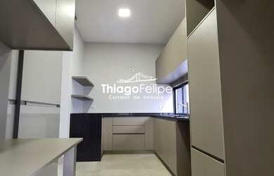 Imagem 2: Linda casa no Village Damha - 03 suítes