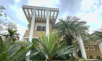 Imagem 2: Casa de condomínio sobrado para venda tem 330 metros quadrados com 5 quartos