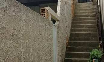 Imagem 2: Sobrado para venda possui 25 metros quadrados com 4 quartos em Centro - Aracruz - Espírito