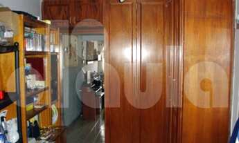 Imagem 6: Imóvel todo reformado na Vila Scarpelli, quintal com churrasqueira