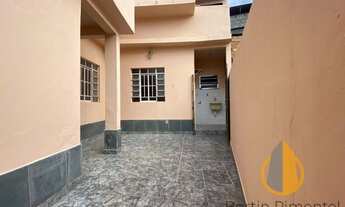 Imagem 3: CASA COM 2 QUARTOS