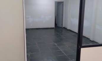 Imagem 4: Alugo loja no centro muito ampla e bem localizada!