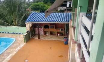 Imagem 2: Casa para venda possui 360 metros quadrados com 4 quartos em Maravista - Niterói - RJ