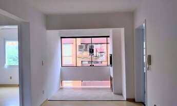 Imagem 2: Porto Alegre - Apartamento Padrão - Cavalhada