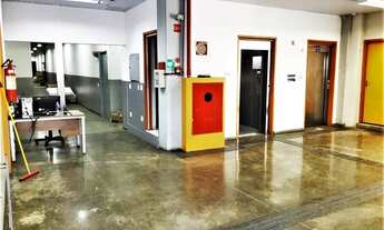 Imagem 4: Prédio com 2 elevador mais 2.700 m² LOCAÇÃO