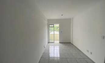 Imagem 2: Apartamento para venda com 2 quartos sala com varanda e garagem próximo ao centro Juiz de