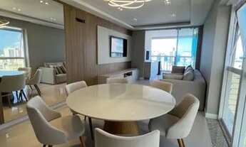 Imagem 3: Apartamento para venda possui 145 metros quadrados com 4 quartos em Meia Praia - Itapema