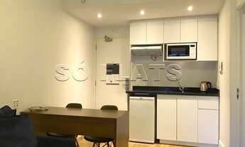 Imagem 3: Flat próximo a av. 9 de Julho e Faria Lima, excelente localização, com vasto comercio ao e