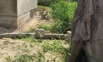 Imagem 4: Terrenão na Praia Jaconé Rua Asfaltada próximo Lagoa RGI Licença Ambiental